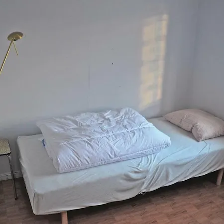 Six Bedroom Holiday In Raudeberg Maloy